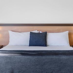 Executive King Room